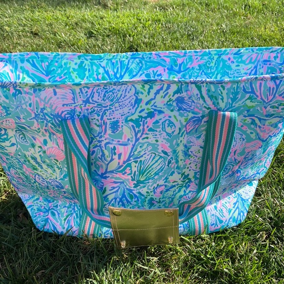 NWT Lilly Pulitzer Picnic Cooler Tote - Picture 7 of 11